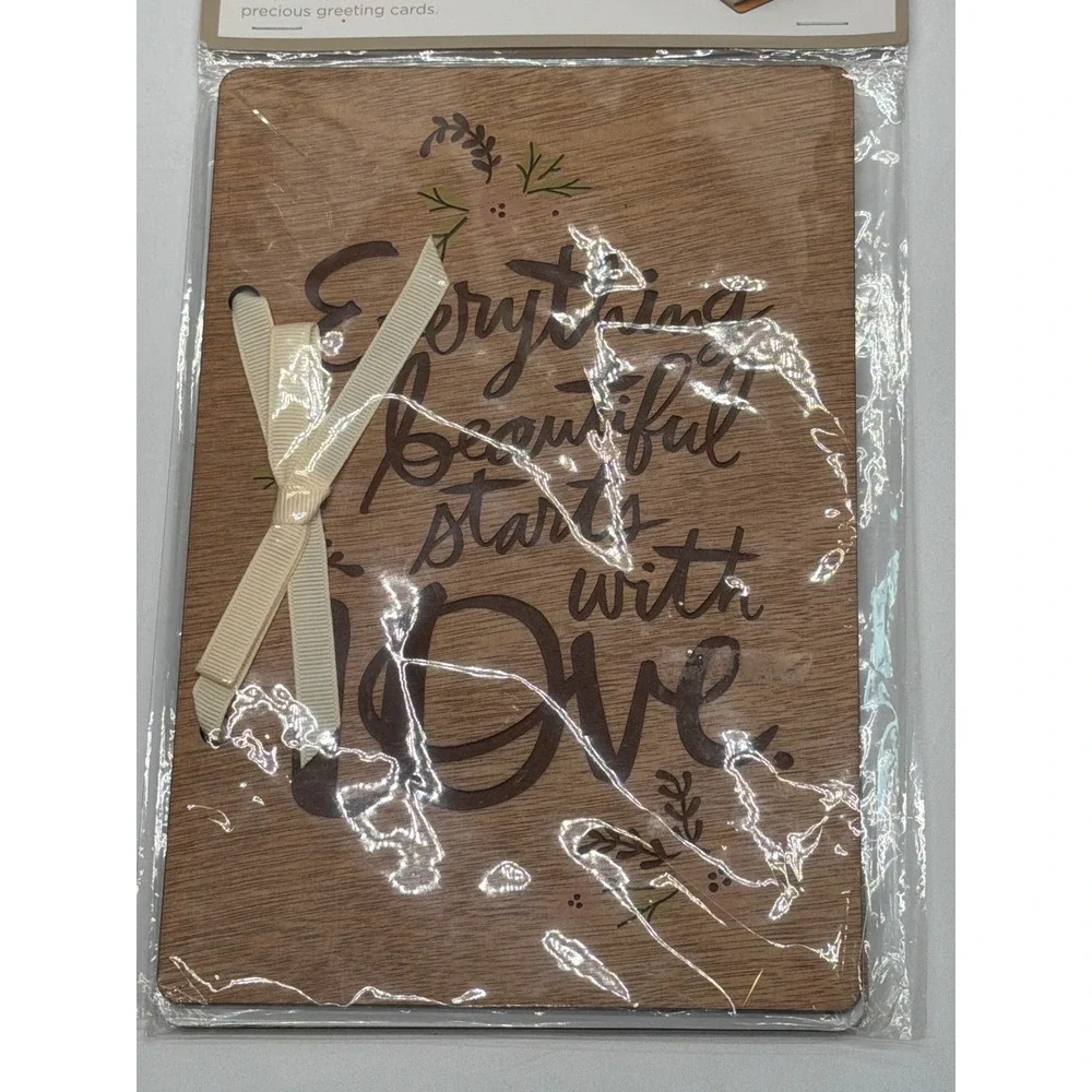Hallmark Wood Card Keeper Everything Beautiful Starts With Love Ribbon‎ Binder